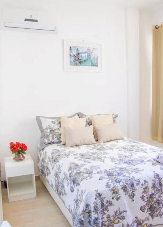 Apartamento No Farol Da Barra. Vista Deslumbrante Para O Mar! No Circuito Do Carnaval. Ao Lado Do Porto Da Barra ! Salvador Bagian luar foto